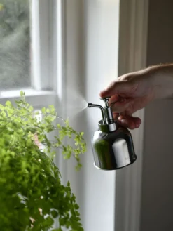 Indoor Plant Mister -Deals The Garden & Yard Store 3 4 crop 8612962 02V tif