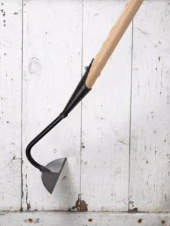 Gardener's Lifetime Half-Moon Hoe -Deals The Garden & Yard Store 8586976 2554 tif
