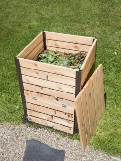 Cedar Compost Bin -Deals The Garden & Yard Store 8597527 1335 tif