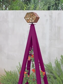 Bee Bungalow + Akoris Garden Tuteur Sr. -Deals The Garden & Yard Store 8600532 01V tif