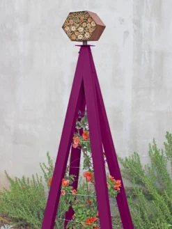 Bee Bungalow + Akoris Garden Tuteur Jr. -Deals The Garden & Yard Store 8600532 01v bee bungalow akoris garden tuteur aubergine