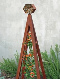 Bee Bungalow + Akoris Garden Tuteur Sr. -Deals The Garden & Yard Store 8600532 06V tif