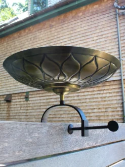 Achla Designs African Daisy Birdbath With Over-the-Rail Bracket -Deals The Garden & Yard Store 8609295 02v