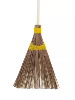 Ultimate Coco Garden Broom -Deals The Garden & Yard Store 8610601 YE 19V tif