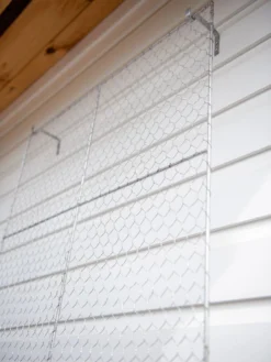 Chicken Wire Wall Trellis 16 Chicken Wire Wall Trellis -Deals The Garden & Yard Store 8612717 0108