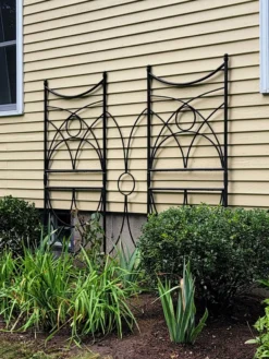 Achla Aurora Trellis